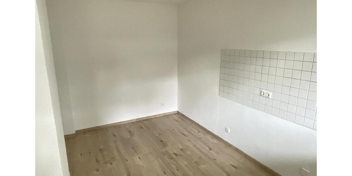 Erdgeschoßwohnung Duisburg Ruhrort - 3 Zimmer, 64 m&sup2;, 509&euro; | Angebot:25793780