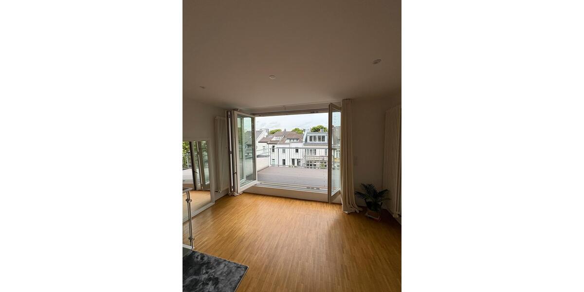 Maisonettenwohnung Düsseldorf Niederkassel - 3 Zimmer, 120 m&sup2;, 2.600&euro; | Angebot:26651781