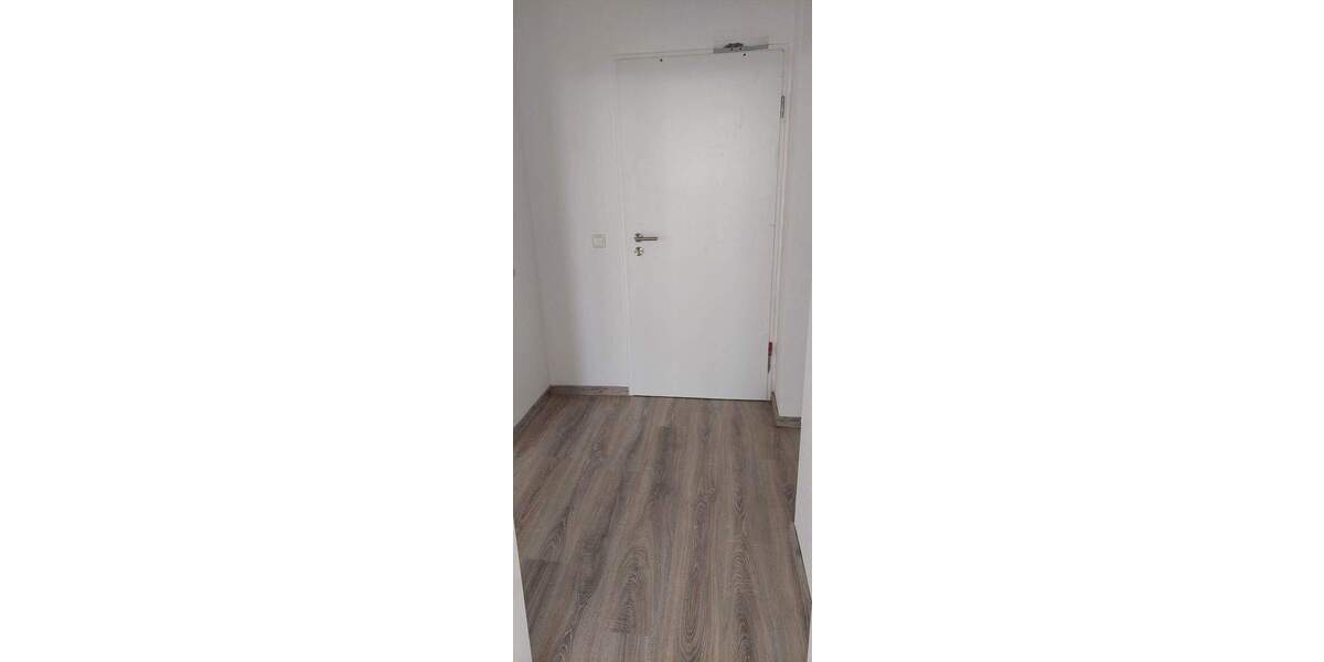Etagenwohnung Duisburg Hochheide - 3 Zimmer, 84 m&sup2;, 699&euro; | Angebot:25667468
