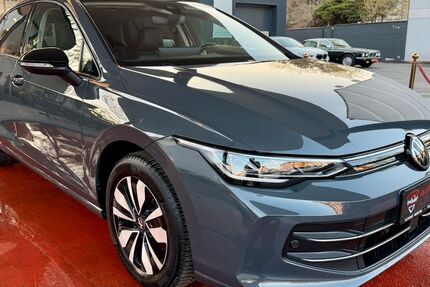 VW Golf 29.502 km 23.990 &euro; Düsseldorf 40589