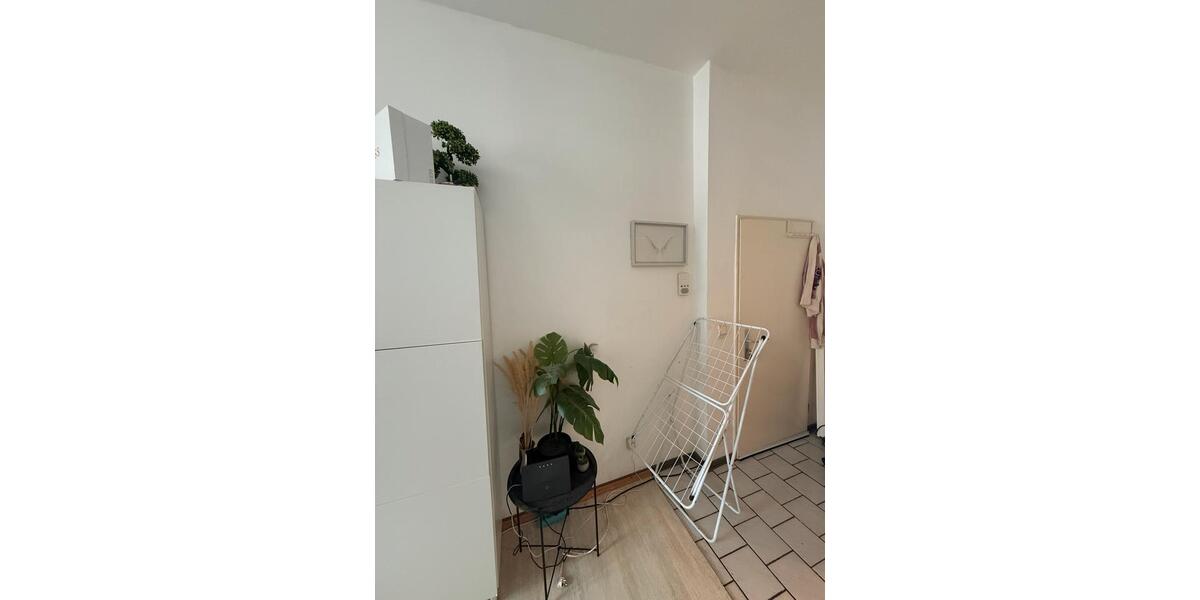 Etagenwohnung Düsseldorf Stadtmitte - 1 Zimmer, 22 m&sup2;, 550&euro; | Angebot:26647372