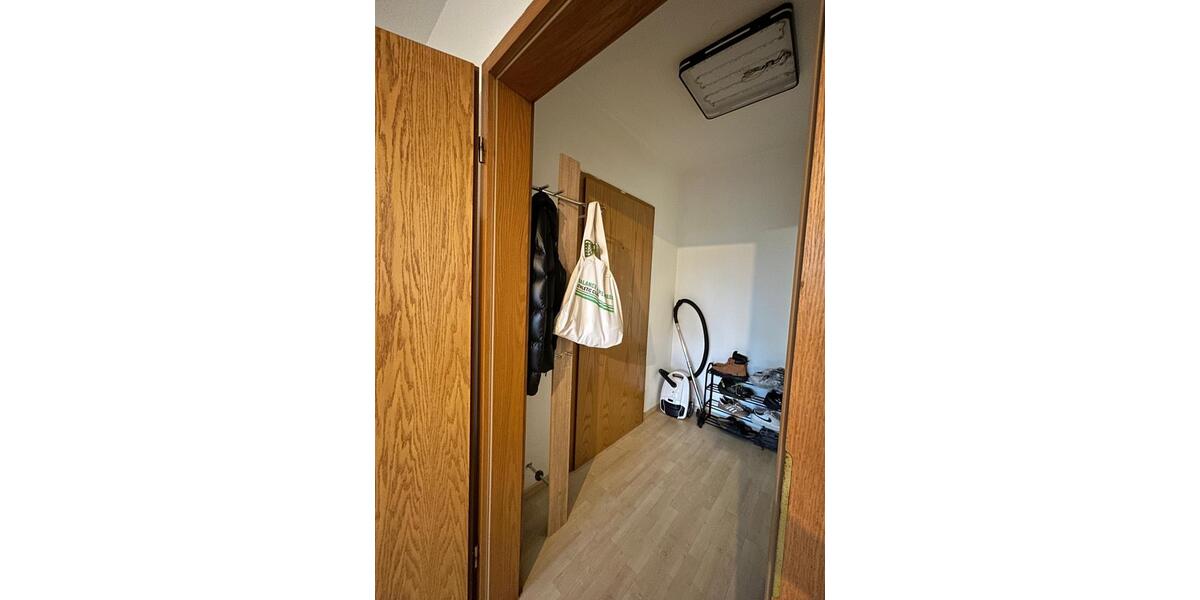 Etagenwohnung Mönchengladbach West - 1 Zimmer, 32 m&sup2;, 550&euro; | Angebot:25656568