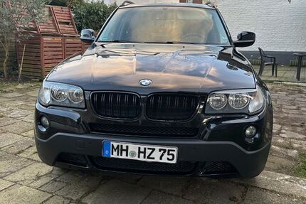 BMW X3 212.000 km 6.999 &euro; Mülheim an der ruhr 45476