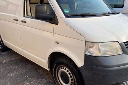 VW T5 Transporter 292.000 km 3.900 &euro; Wegberg 41844