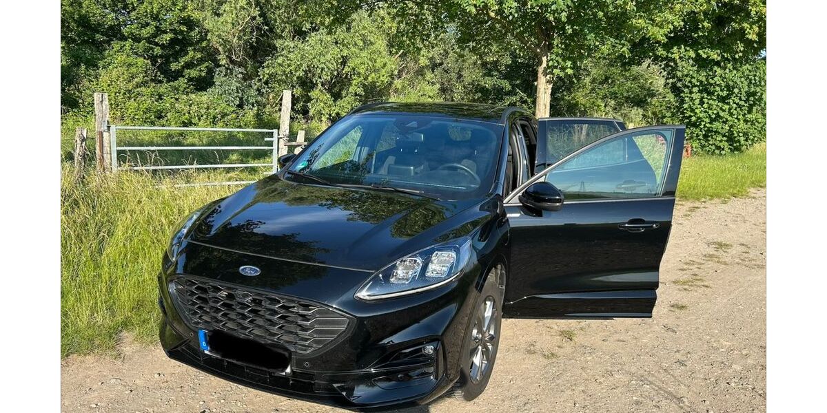 Ford Kuga 81.500 km 21.400 &euro; Duisburg 47259