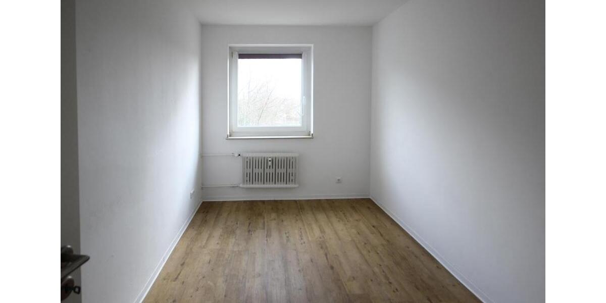 Etagenwohnung Krefeld Fischeln - 3 Zimmer, 76 m&sup2;, 650&euro; | Angebot:25861523