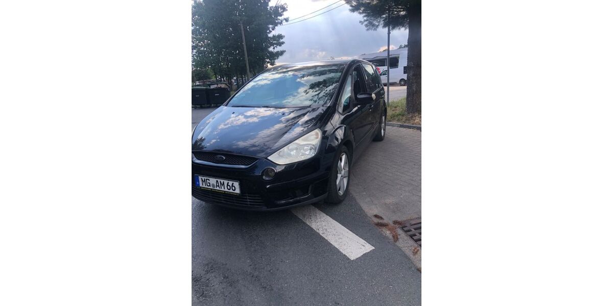 Ford S-Max 200.000 km 3.000 &euro; Wegberg 41844