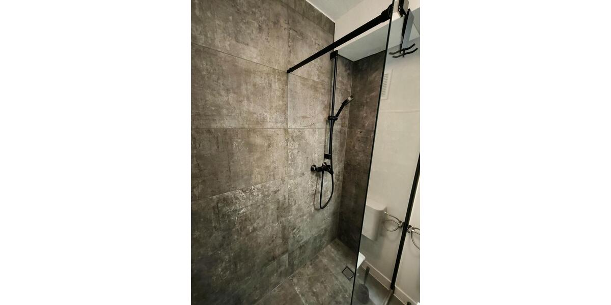 Etagenwohnung Neuss Reuschenberg - 1 Zimmer, 44 m&sup2;, 695&euro; | Angebot:26579036