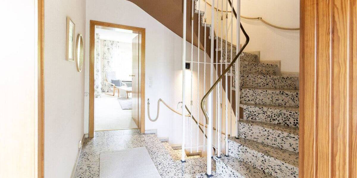 Reihenmittelhaus Neuss Reuschenberg - 6 Zimmer, 125 m&sup2;, 449.000&euro; | Angebot:26787350