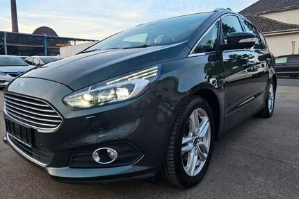 Ford S-Max 91.500 km 18.900 &euro; Neuss 41460