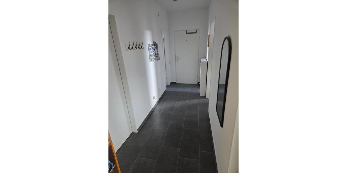 Etagenwohnung Duisburg - 2 Zimmer, 58 m&sup2;, 735&euro; | Angebot:25943411