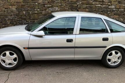 Opel Vectra 163.000 km 1.850 &euro; Mülheim/Ruhr 45481
