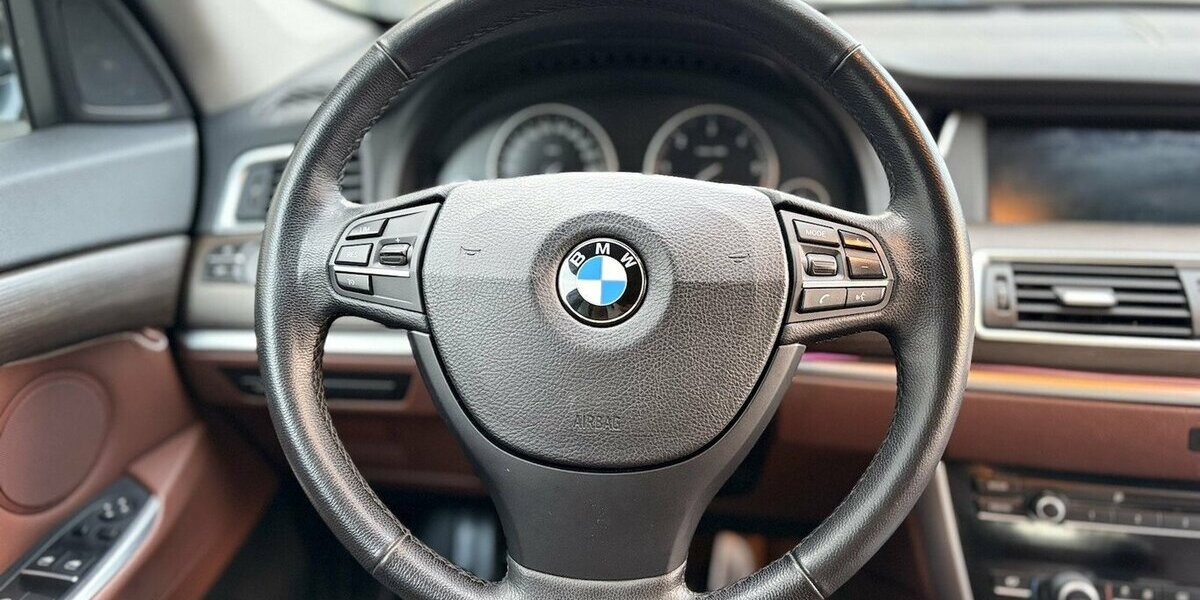 BMW 530 Gran Turismo xDrive / M Paket / Pano/ Leder 179.000 km 16.400 &euro; Mönchengladbach 41066