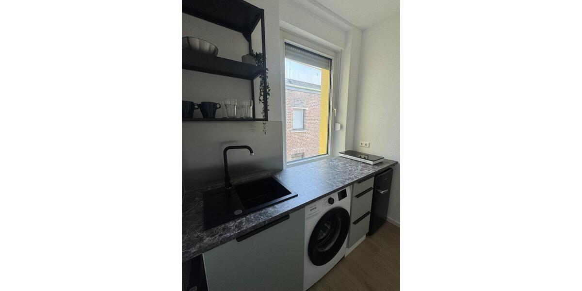 Etagenwohnung Mönchengladbach - 1 Zimmer, 20 m&sup2;, 690&euro; | Angebot:25718229