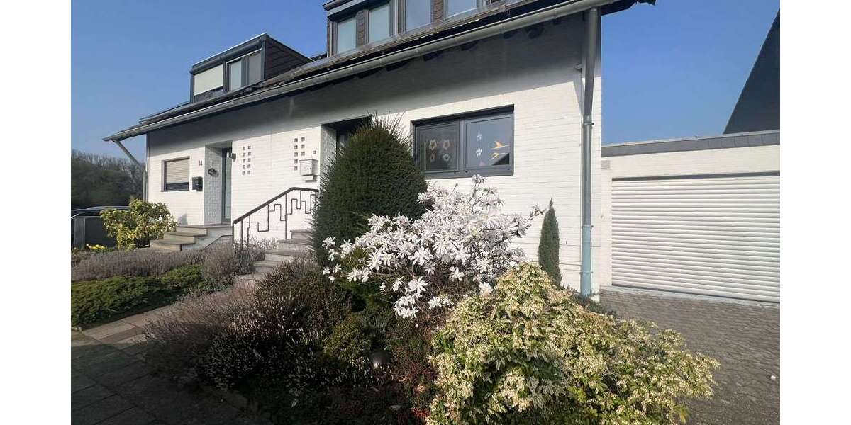 Einfamilienhaus Korschenbroich - 5 Zimmer, 140 m&sup2;, 1.920&euro; | Angebot:25420833