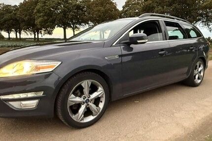 Ford Mondeo 243.000 km 1.750 &euro; Straelen 47638