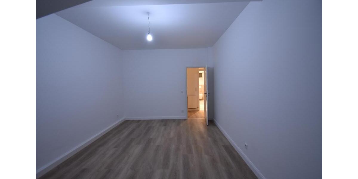 Etagenwohnung Düsseldorf Oberbilk - 1 Zimmer, 38 m&sup2;, 645&euro; | Angebot:24378774