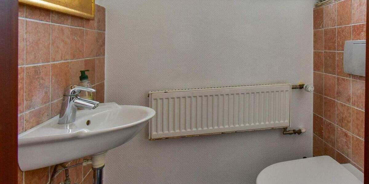 Einfamilienhaus Duisburg / Huckingen Huckingen - 7 Zimmer, 243 m&sup2;, 999.000&euro; | Angebot:25741652