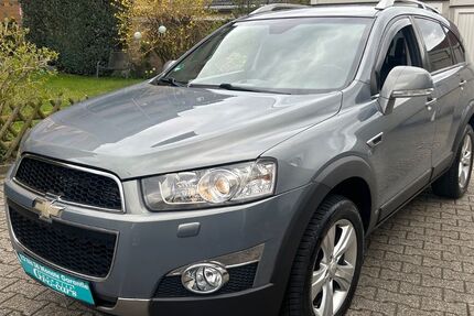 Chevrolet Captiva 180.000 km 8.950 &euro; Düsseldorf 40589