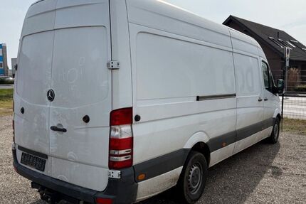 Mercedes-Benz Sprinter 263.500 km 8.800 &euro; kaldenkirchen 41334