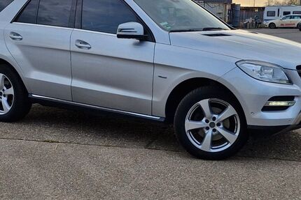 Mercedes-Benz ML 250 284.339 km 11.900 &euro; Titz 52445