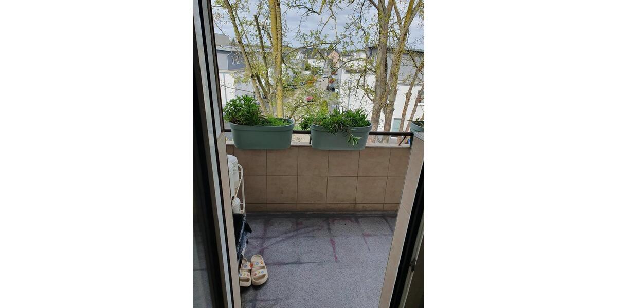 Etagenwohnung Mönchengladbach Ost - 4 Zimmer, 76 m&sup2;, 145.000&euro; | Angebot:26567070