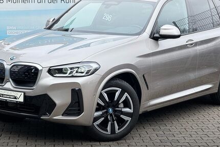 BMW iX3 15.174 km 42.799 &euro; Mülheim an der Ruhr 45478