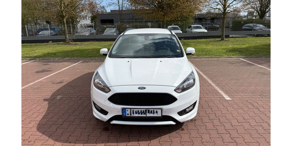 Ford Focus 96.388 km 9.999 &euro; Kempen 47906