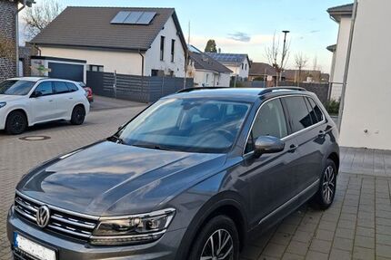 VW Tiguan 67.000 km 22.555 &euro; Niederkrüchten 41372