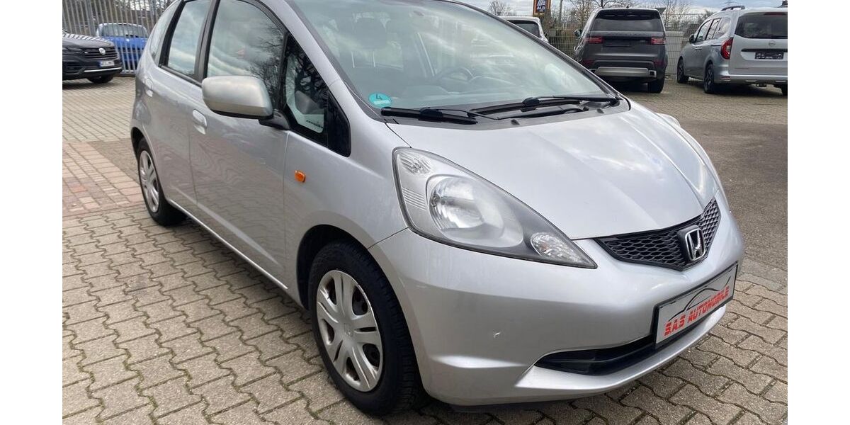 Honda Jazz 148.356 km 3.400 &euro; Moers 47445