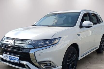 Mitsubishi Plug-in Hybrid Outlander 31.621 km 20.980 &euro; Düsseldorf 40599