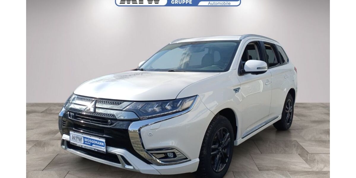 Mitsubishi Plug-in Hybrid Outlander 31.621 km 20.980 &euro; Düsseldorf 40599