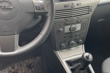 Opel Astra 132.130 km 2.350 &euro; Mülheim 45475