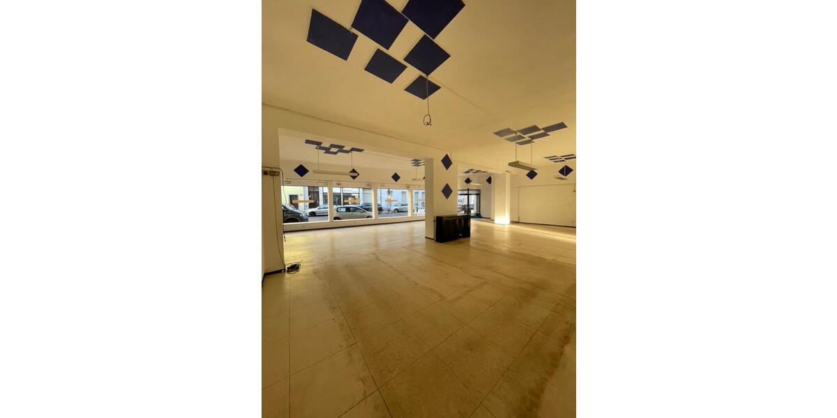 Gewerbeobjekt Mönchengladbach - 1.200&euro; | Angebot:17374848