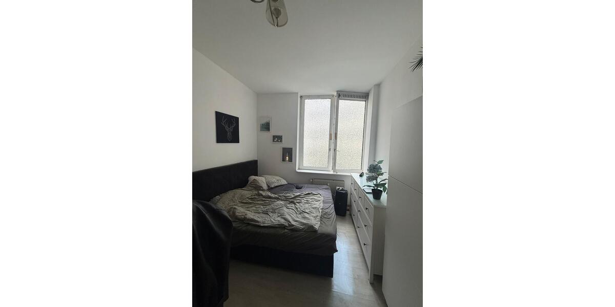 Etagenwohnung Düsseldorf Stadtmitte - 1 Zimmer, 22 m&sup2;, 550&euro; | Angebot:26647372