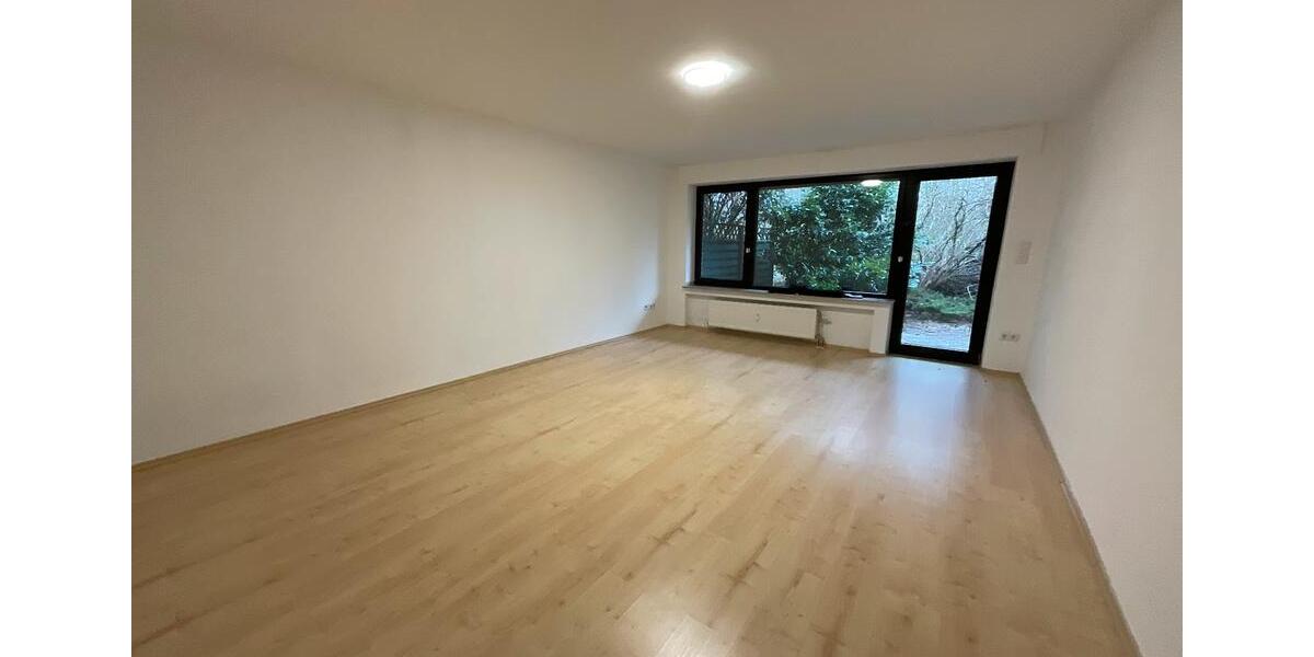Etagenwohnung Meerbusch - 3 Zimmer, 90 m&sup2;, 905&euro; | Angebot:25891653