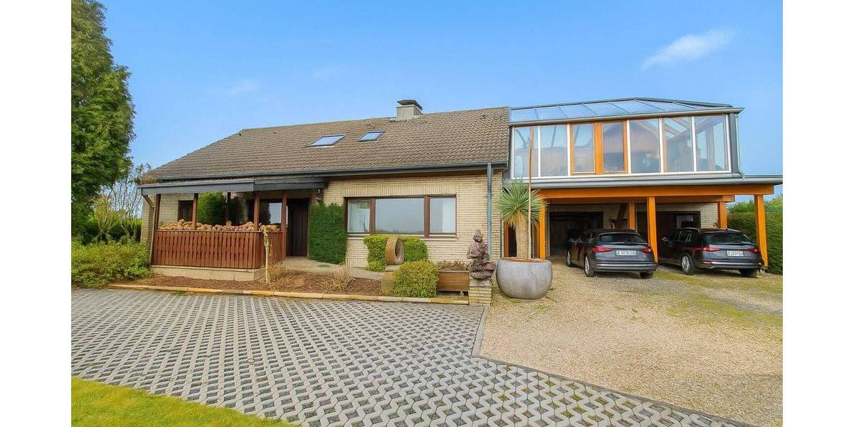 Einfamilienhaus Viersen Dülken - 9 Zimmer, 214 m&sup2;, 595.000&euro; | Angebot:26688593