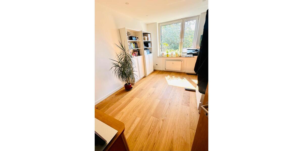 Etagenwohnung Duisburg Essenberg - 4 Zimmer, 90 m&sup2;, 219.000&euro; | Angebot:24677781