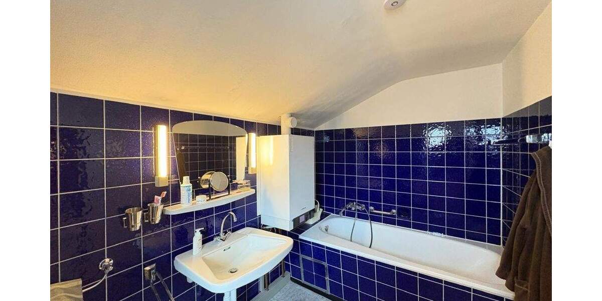 Einfamilienhaus Wegberg / Moorshoven Moorshoven - 8 Zimmer, 287 m&sup2;, 295.000&euro; | Angebot:25665589