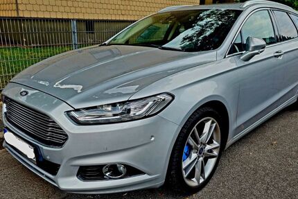 Ford Mondeo 69.950 km 16.999 &euro; Duisburg 47139