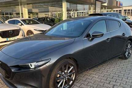 Mazda 3 7.765 km 24.900 &euro; Grevenbroich 41515