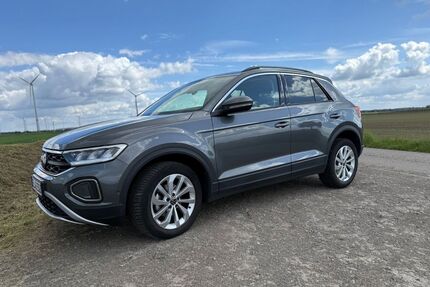 VW T-Roc 20.000 km 19.250 &euro; Rheurdt 47509