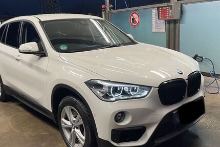BMW X1 77.973 km 18.700 &euro; Kamp-Lintfort 47475