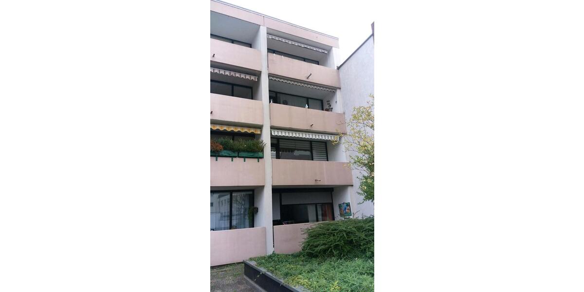 Etagenwohnung Krefeld - 2 Zimmer, 66 m&sup2;, 650&euro; | Angebot:25999477