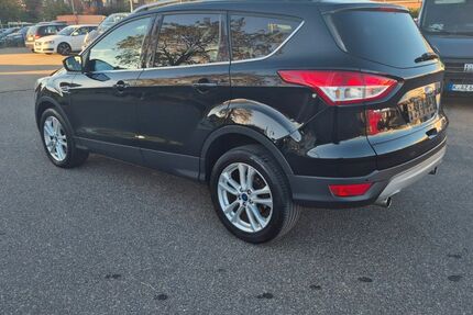 Ford Kuga 230.000 km 7.100 &euro; Grevenbroich 41515