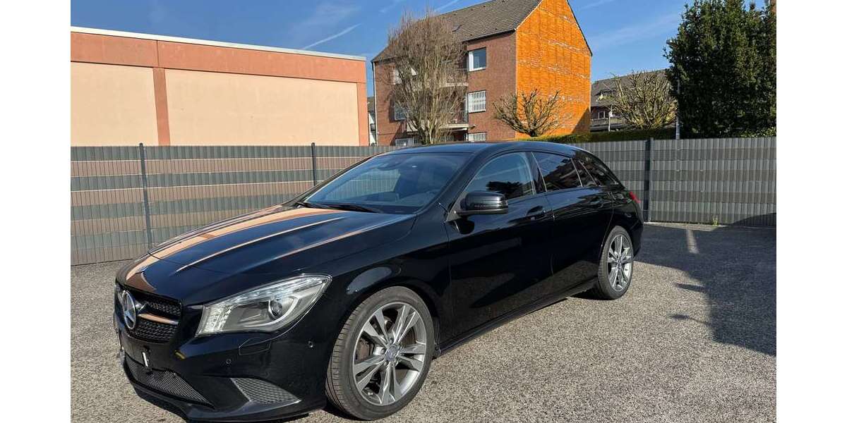 Mercedes-Benz CLA 220 200.000 km 11.500 &euro; Neuss 41462
