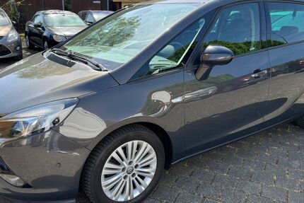 Opel Zafira 176.000 km 6.750 &euro; Neuss 41462