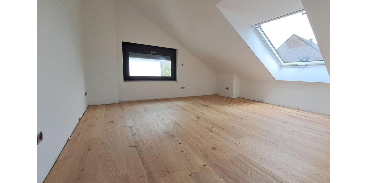 Maisonettenwohnung Mettmann - 4 Zimmer, 160 m&sup2;, 2.250&euro; | Angebot:26003522