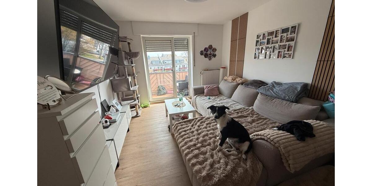 Etagenwohnung Neuss Gnadental - 2 Zimmer, 50 m&sup2;, 900&euro; | Angebot:26020375