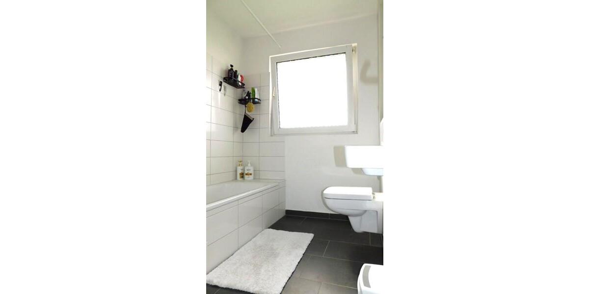 Erdgeschoßwohnung Hilden - 3 Zimmer, 71 m&sup2;, 853&euro; | Angebot:26685173